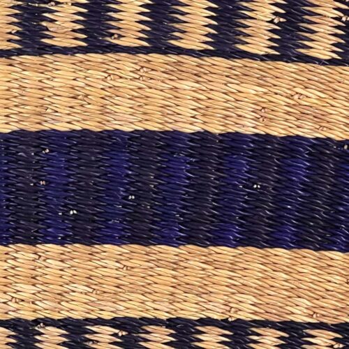 close up of weave on XL V-shape Oval Basket