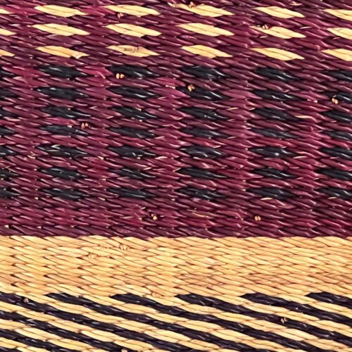 detail of V-shape Oval Basket